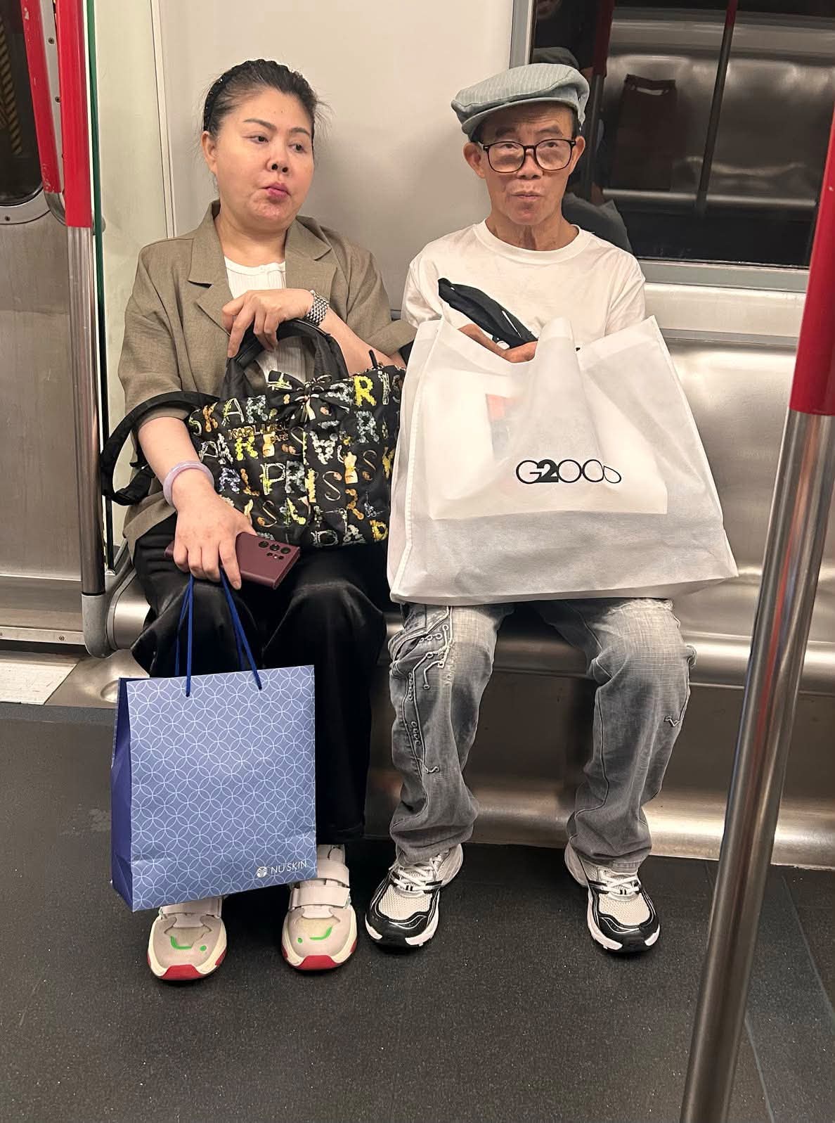 新城廣播-梅艷芳骨灰被盜-梅艷芳-梅啟明-覃金美